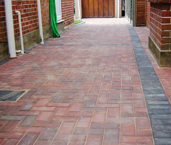'Brindle' block paving with 'Charcoal edging'.